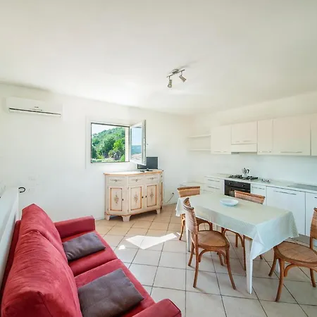 Apartament Trilo 6 Baja Sardinia