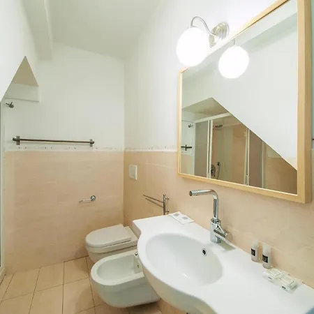 Trilo 6 Apartament *