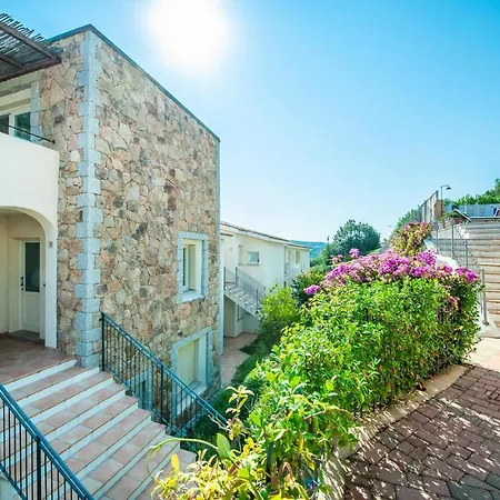 Appartement Trilo 6 Baja Sardinia